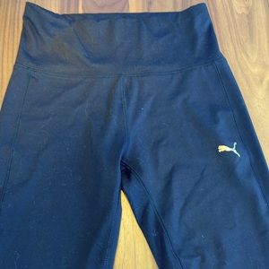Puma women’s tights sz small black 27” inseam